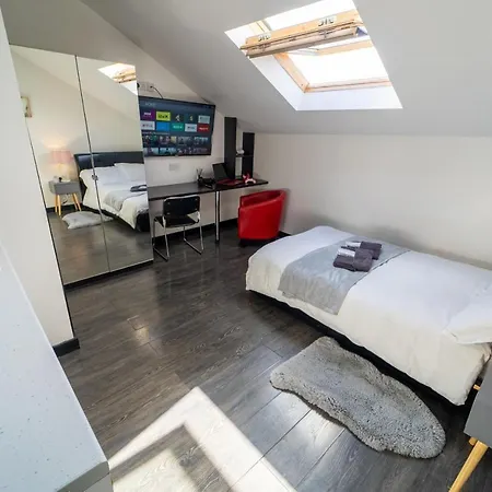 Stay Sa Cosy Equipped Studios Available 10 Mins From The City! Free Wifi &50